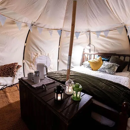 The Getaway - Woodland View - Couples Luxury Belle Tent - Adults Only - Byo Duvet, Pillows, Towels