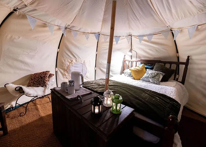 The Getaway - Woodland View - Couples Luxury Belle Tent - Adults Only